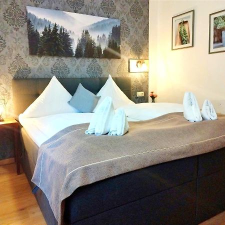 Stadthotel Deggendorf Buitenkant foto