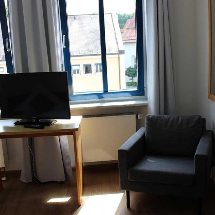 Stadthotel Deggendorf Buitenkant foto